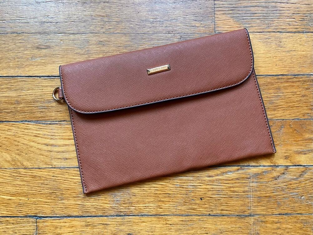 ELIM & PAUL Brown Faux Leather Clutch
